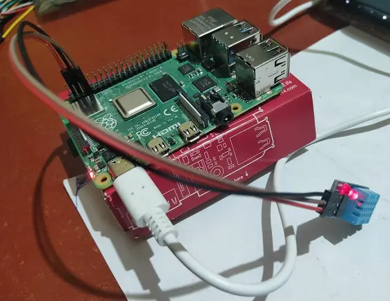 Connecting DHT11 Sensor with Raspberry Pi 4 using Python